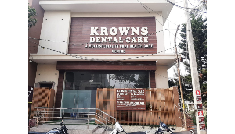 Our Happy Customer@krowns Dental Care